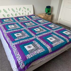 Vintage 90s Floral Patchwork Quilt Twin Size Cottagecore Purple Teal Blanket